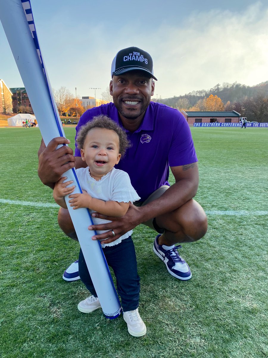 AlexGaryAD's tweet photo. WHEE WIN💍 History was made today! I couldn’t be more proud of this team. NCAA Tournament Bound! #SoConChampionsx2 https://t.co/X9jcYKmcv7