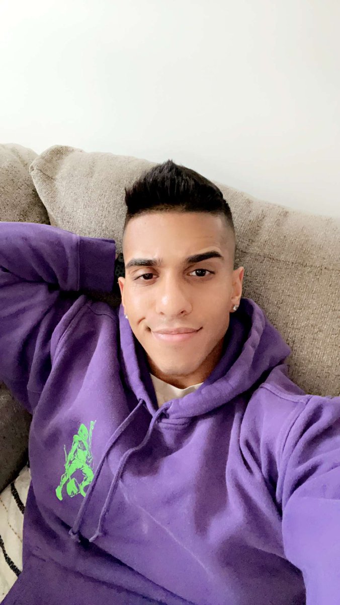 ammybeats's tweet photo. getting wins 
on FORTNITE https://t.co/cXYXiERojy