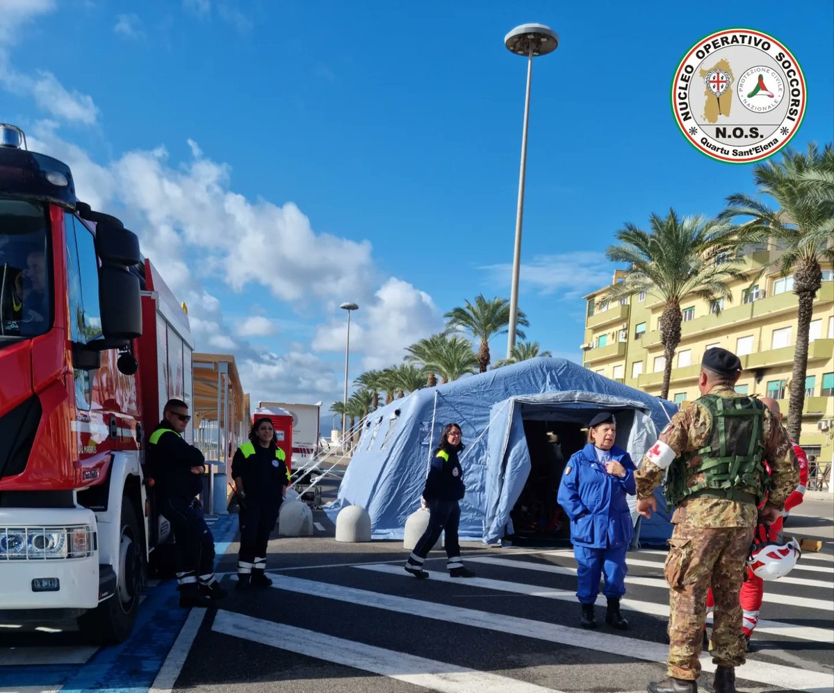 NOSquartu's tweet photo. Sabato 4 Novembre 2023 i nostri #volontari sono stati impegnati con 2 squadre a Cagliari nel presidio, allestimento e smontaggio del PMA2 in occasione della festa delle forze armate svolta in Via Roma. 

#nos_quartu
#volontariato
#quartusantelena
#protezionecivile https://t.co/TwQAyqSz3m