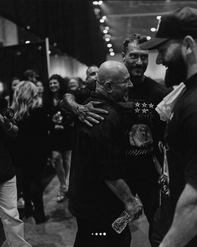 IMr_O_'s tweet image. THE COACH 👑 Hany Rambod

💥 2023 💥
🏅 Mr Olympia Open 
🏅 Mr Olympia Classic Physique

#MrOlympia2023 #Bodybuilding 
#hadichoopan #derklunsford #hanyrambod #cbum