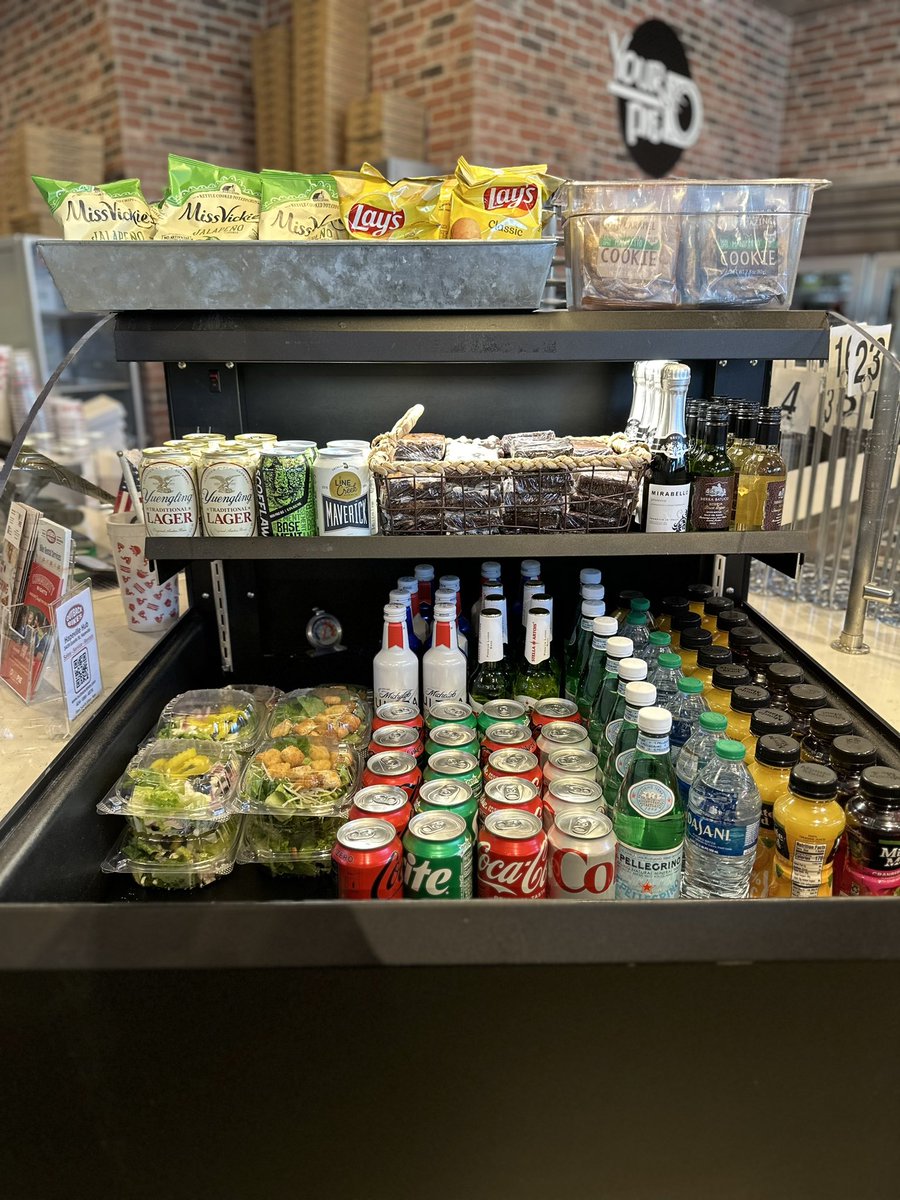 YourpieH's tweet photo. Come end your week with us today 10:30 am to 8 pm and make your meal a combo to get one of the delicious side, or Beer combo buy 1 get 1 free deal. https://t.co/V5T2L4tBOa