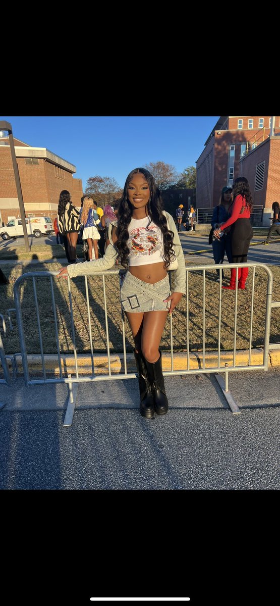 _Jaidennn's tweet image. Lifes short…wear a mini skirt!💋
#ghoe #ncat #ncat22 #ncat23 #ncathomecoming