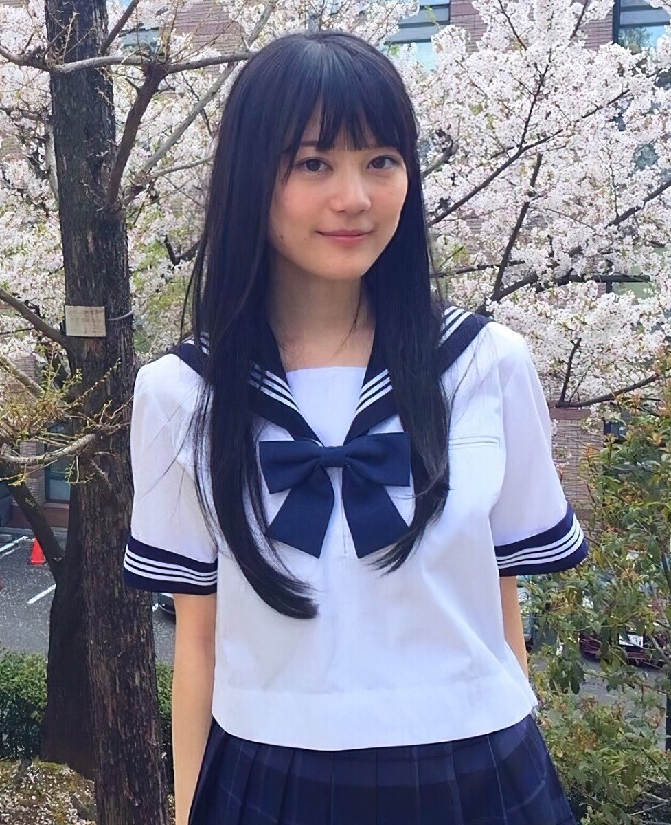 生田絵梨花 アザーカット BD衣装 アザーカットで写真集出来そうだな（笑） | 無料で楽しむ 乃木坂