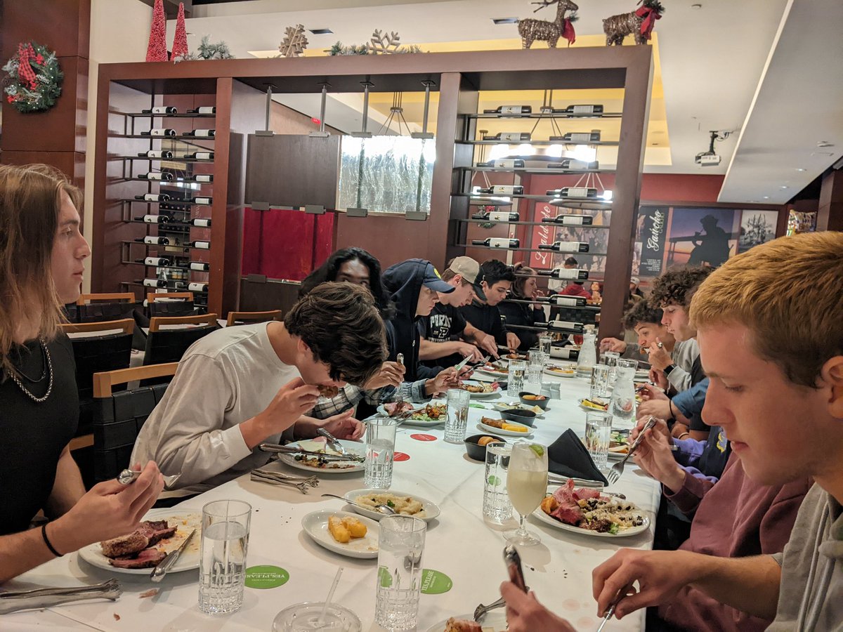 CtrlZUltimate's tweet image. The most surreal post tournament experience. Couldn't ask for any other team to spend it with