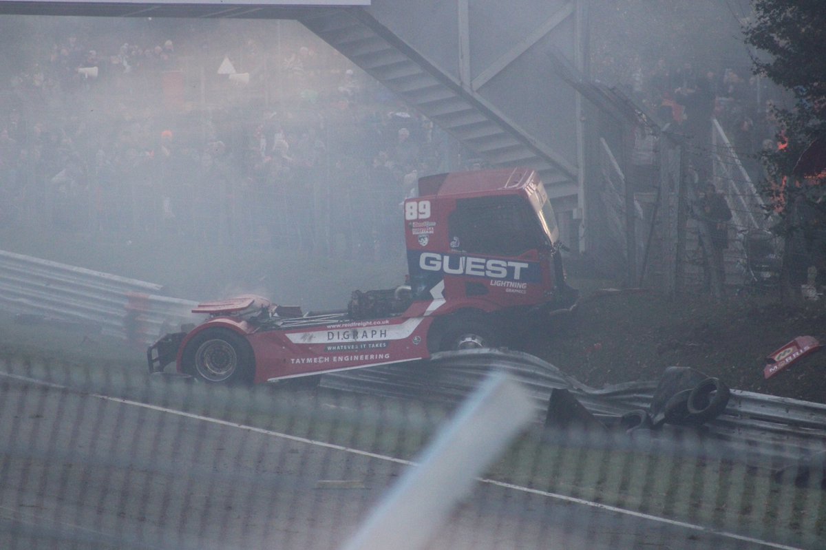 DerekHambling's tweet photo. Big crash right at the start of race three unfortunately ended proceedings on the track for the day. @Brands_Hatch @officialbtrc #truckracing https://t.co/idSi1tTipI