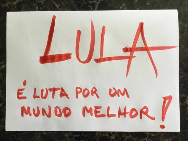Boa noite petistas !! Ótima semana !!!
#LulaPazNaTerra