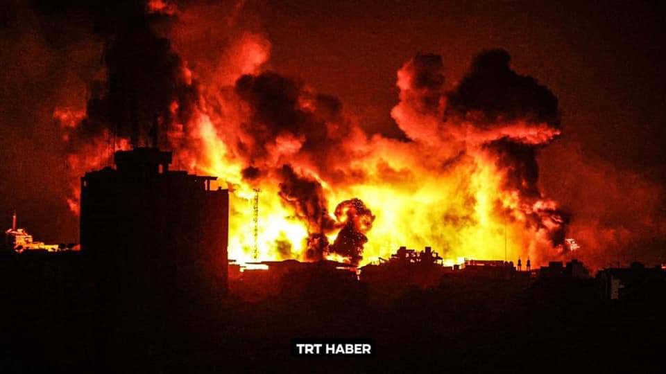 EgyptianDadjoke's tweet photo. Save Gaza save the kids #غزه_الان https://t.co/GdefbG9SfU