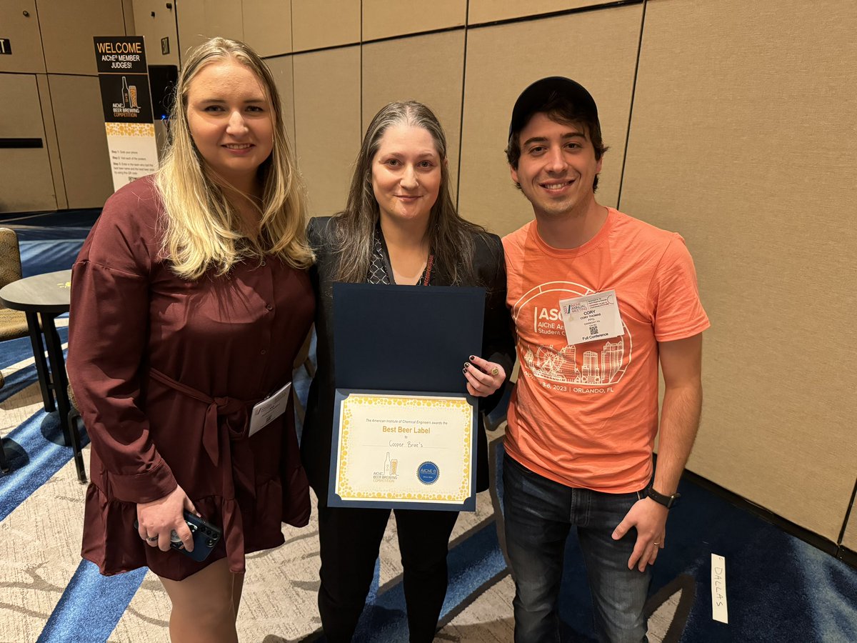 ProfJRWeiser's tweet image. Beyond ecstatic for our Cooper Brue team from @cooperunion for winning both best beer label and 3rd place overall in the annual beer brewing competition at AIChE. Go team and thanks Ana for helping us compete! And yes, the poster is hand drawn!