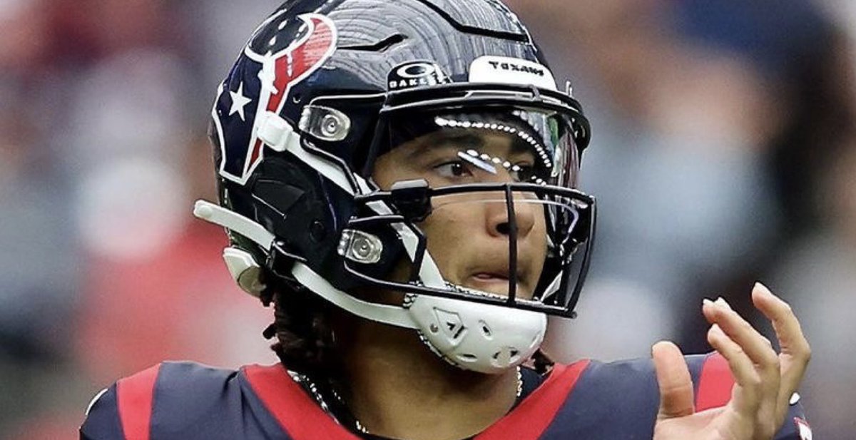 RookieWatxh's tweet photo. CJ Stroud’s 470 passing yards today is more than these legends EVER had in a single game.

• John Elway (432)
• Brett Favre (446)
• Russell Wilson (452)
• Jim Kelly (403)
• Steve Young (462)
• Troy Aikman (455)
• Terry Bradshaw (364)
• Josh Allen (424)
• Randall Cunningham (447)
• Johnny Unitas (401)
• Carson Palmer (440)
• Andrew Luck (464)
• Dan Fouts (444)
• Roger Staubach (339)
• Cam Newton (432)

The Texans rookie QB is a Hall of Famer in the making and we’re witnessing it 🔥
