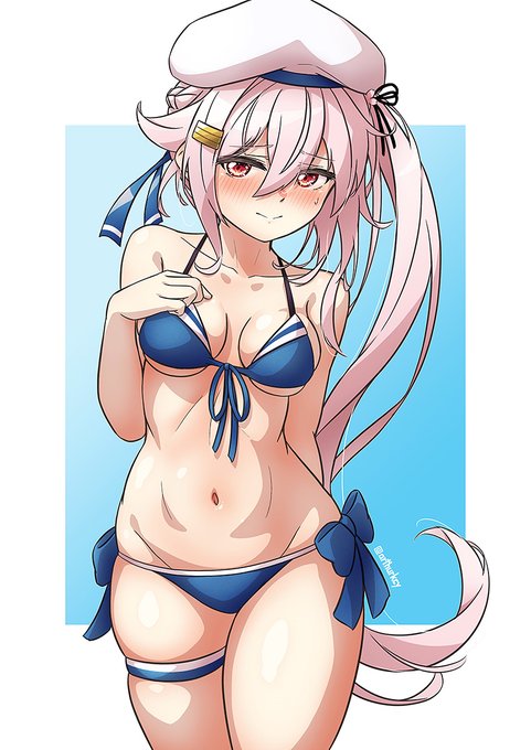 春雨に姉の水着を着させた