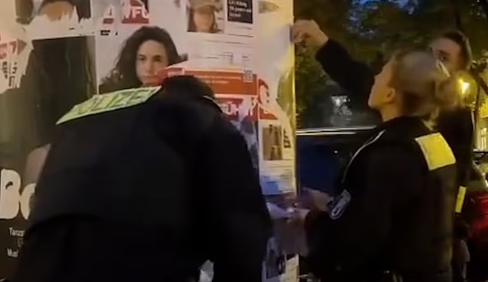 GaryWmMyers's tweet image. #Islam - Europe &amp;gt; #NordicCountries to gang up on rejected asylum seekers; Berlin Police's shameful act; #IslamicHysteria in Germany; Islamic Insanity in France

northwoodsministries.blogspot.com/2023/11/islam-…