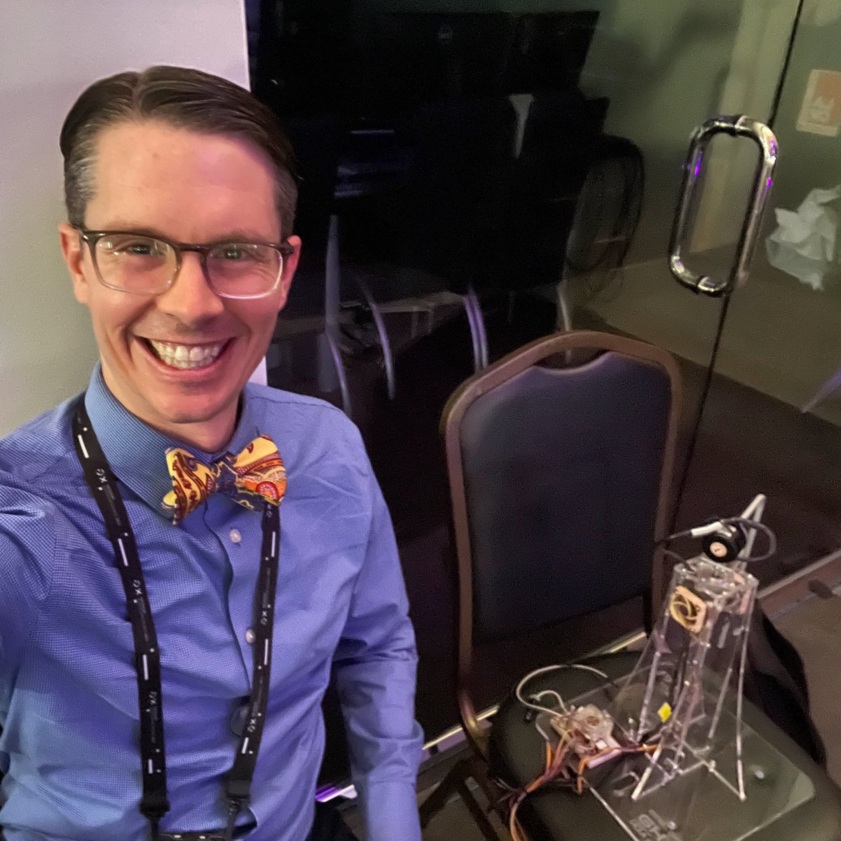 ShawnHymel's tweet image. On deck to speak at @hackaday #Supercon! #TinyML