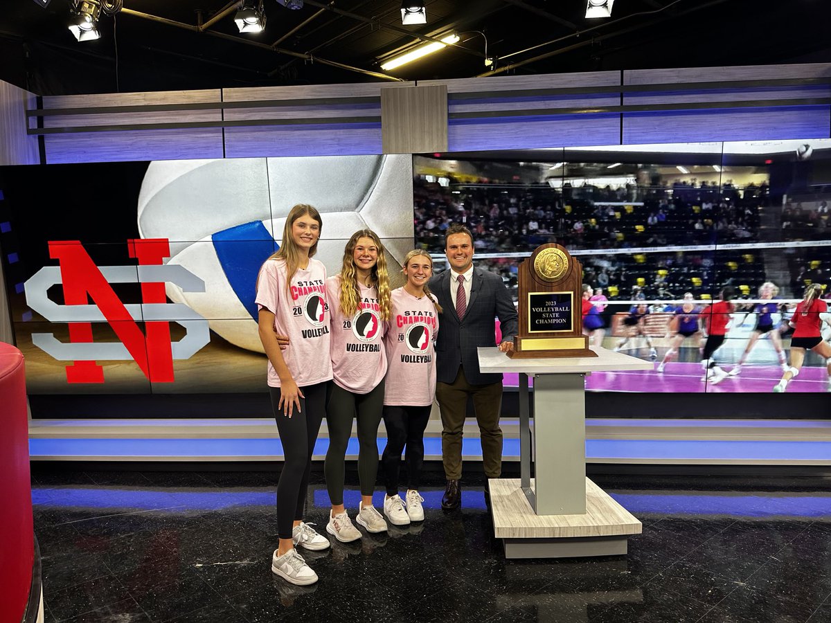 First guests in the new studio 😎 thank you to <a href="/northscotths_vb/">NS Lancer Volleyball</a> <a href="/NorthScottHS/">North Scott High School</a> for coming with the trophy to relive it all!