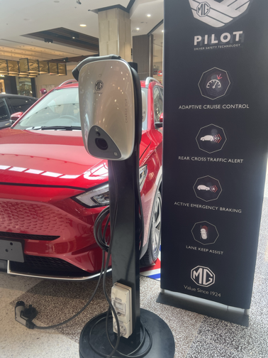 _Gaffa_'s tweet image. My sister just sent me this. They have an #MG4 on display at #Shellharbour Mall and what seems to be an MG wall charger.