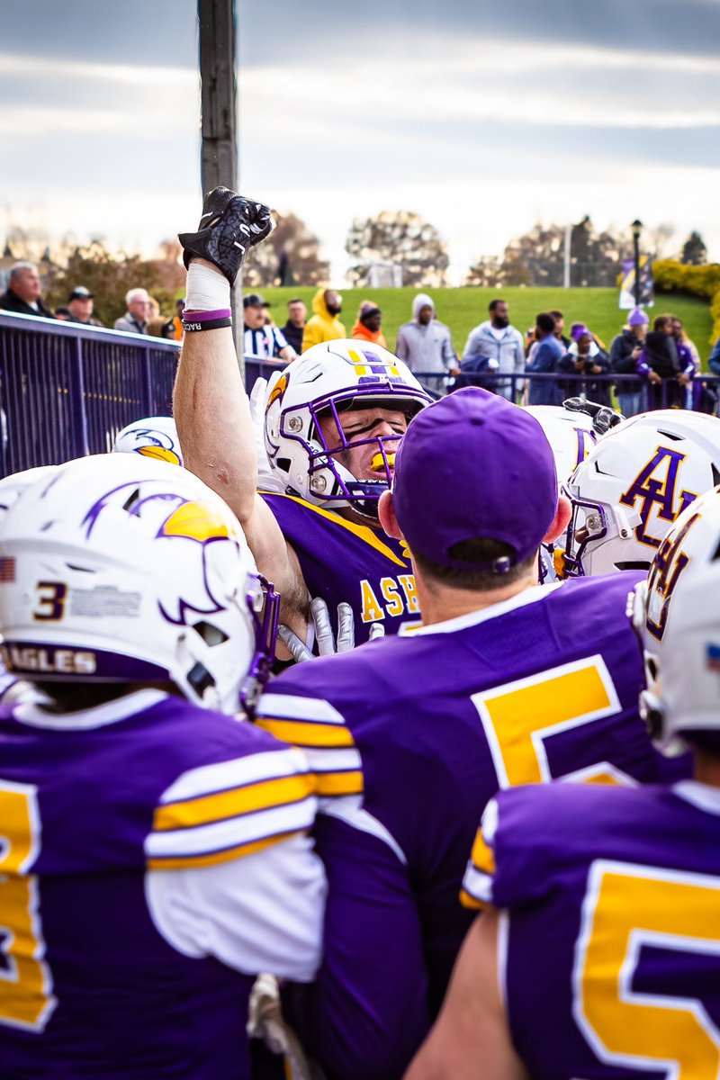 AshlandFB's tweet photo. Still thinking about yesterday 🙌 https://t.co/oYMQ3ML4Y8