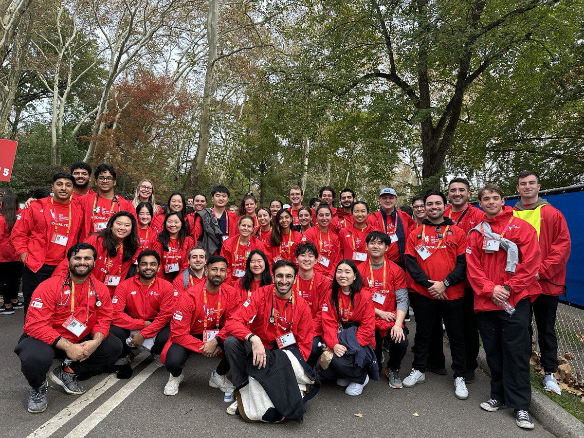What a beautiful day to provide medical care to all the remarkable NYC marathon runners today #NYCMarathon
