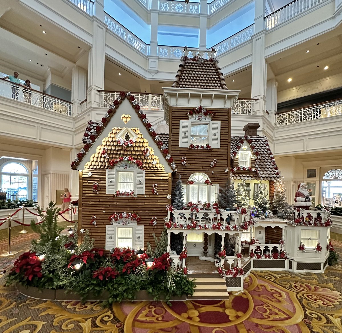 The gingerbread house at the Grand is up! What do you think of this year’s decorations? #WaltDisneyWorld