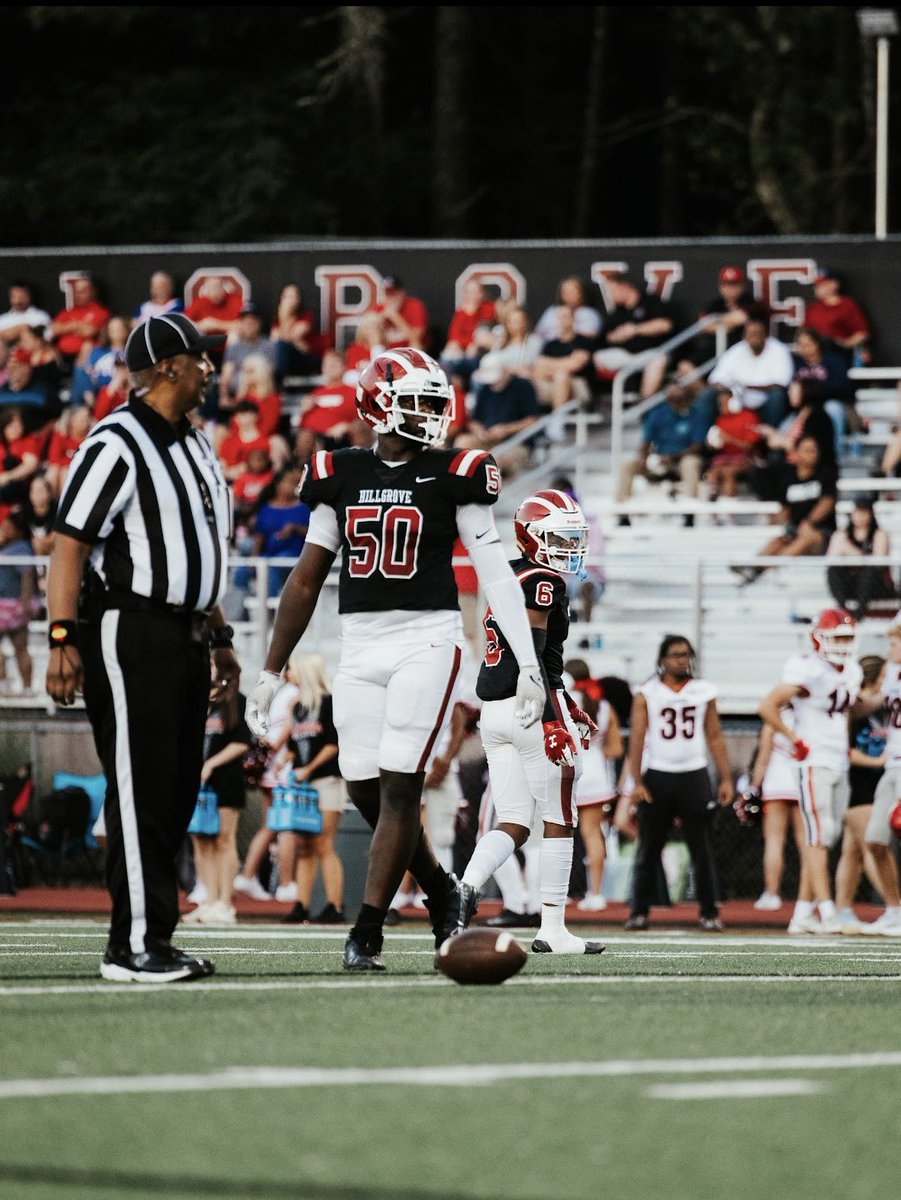 Junior season stats 

5 Sacks

12 Tfls

50 Tot

1FF

1 Pbu 

🎥: hudl.com/v/2Lr6ih