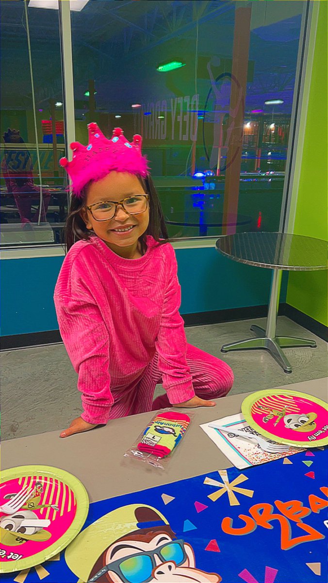 Happy 6th birthday to my beautiful daughter 🩷