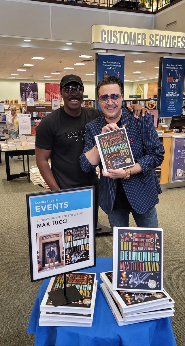 Thank you @BNFortLaud for a super Meet & Greet for @thedelmonicoway @Rizzoli_Books .. We had a great turnout! Thank you to all who supported me and #Delmonicos today! #BarnesAndNoble #FTL #Bookstore @BarnesAndNob #TheDelmonicoWay #MaxTucci #grateful