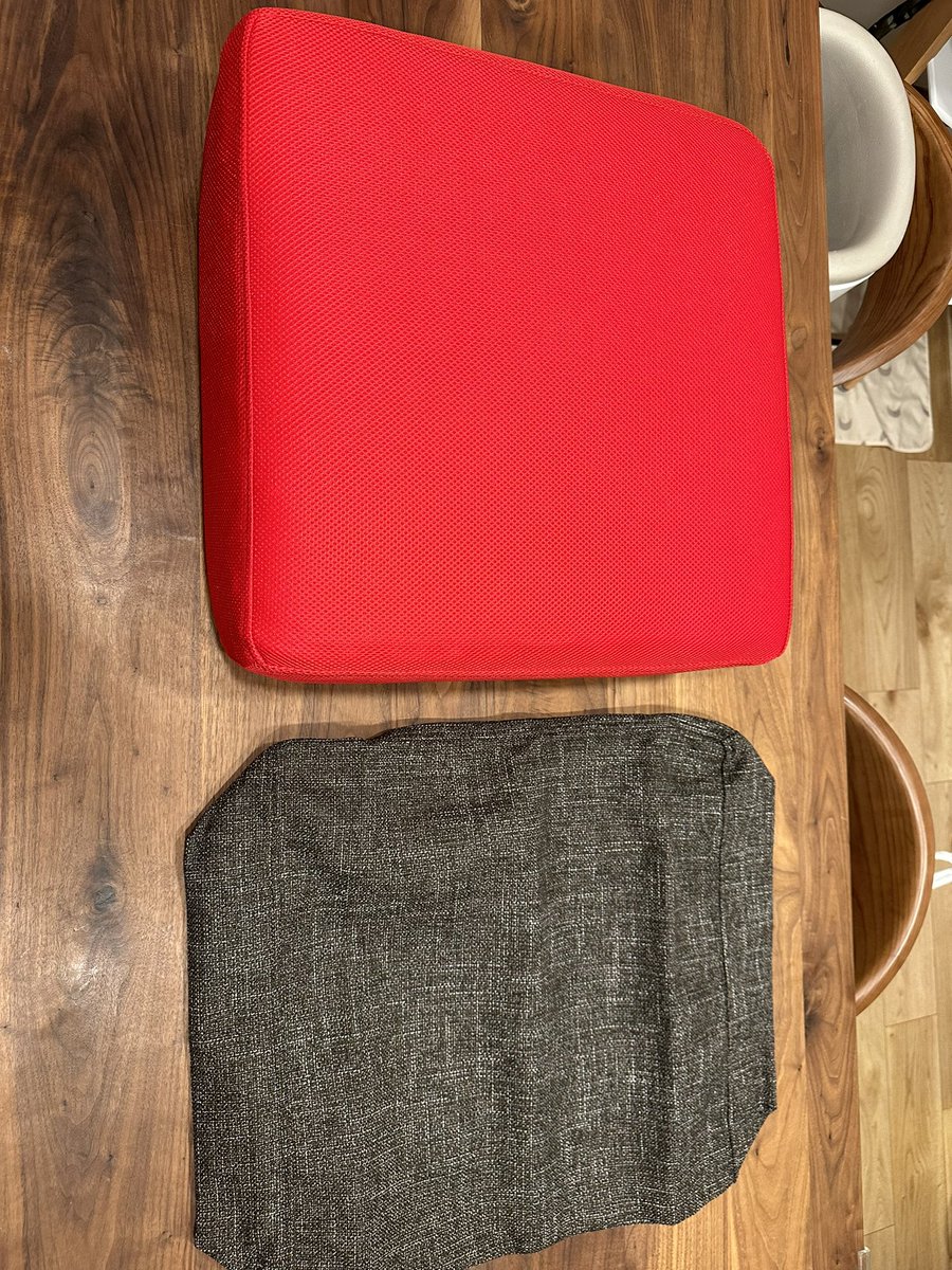 shii0019's tweet photo. シェイポリン早速やってみたけど
思ってた以上に跳ねるし、子供がいたら
ジムとかになかなかいけないので
家の中での運動にとてもいい!
シェイポリンが必ず入るめちゃくちゃお得な
福袋プロジェクト実施中!
https://t.co/BSAHR3hVNR
11月17日まで
#PR
#Makuakeアンバサダー
#福袋
#PRIMEBOX https://t.co/A7L1dOj76E