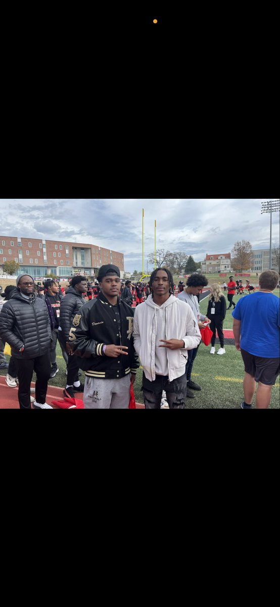 donavin70563573's tweet photo. I want to thank @JonesgGreg @coachBKSmith for inviting me down to watch you guys win the MIAA championship, had a great time and can’t wait to be back!! https://t.co/BW3CwCL0Vc