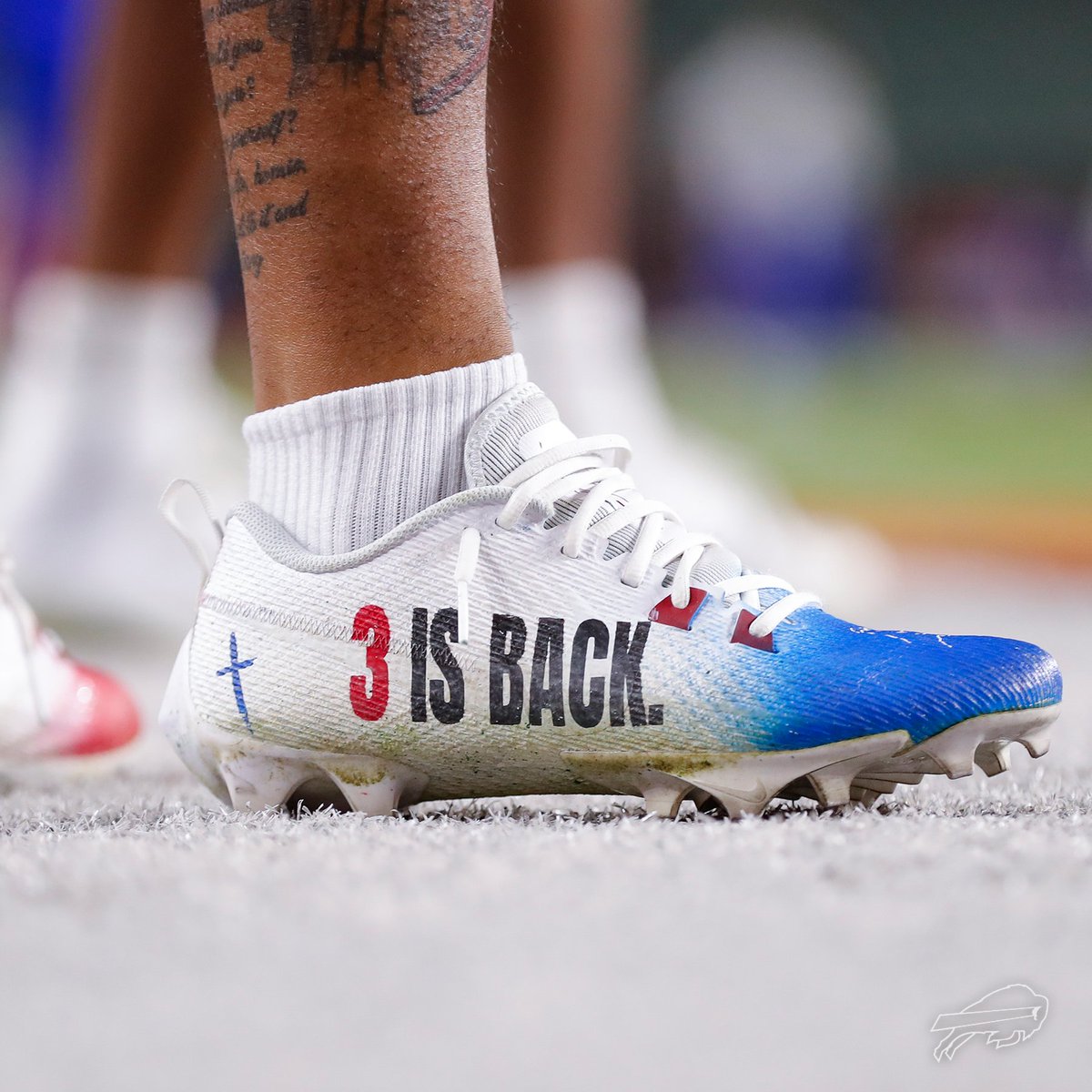 3 is back. ❤️💙

#BUFvsCIN | #BillsMafia