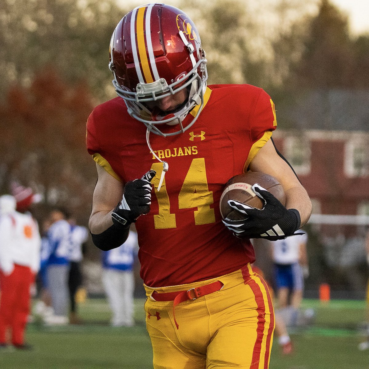 100.1 FM and AM 1020 KDKA tweet media