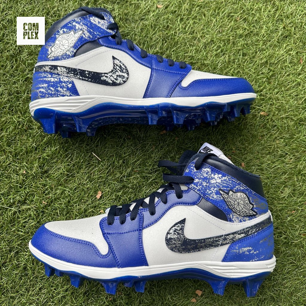 dak prescott jordan 1
