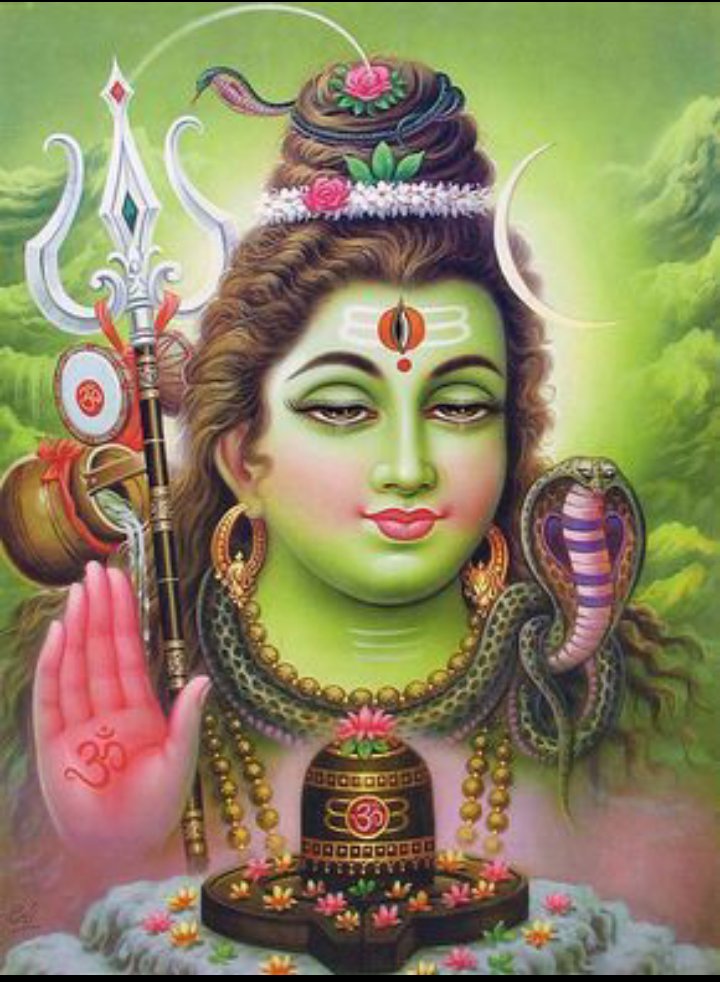 ॐ_नमः_शिवायः_ॐ 🔱
#शुभ_सोमवार_वंदन 🌅💐🛕