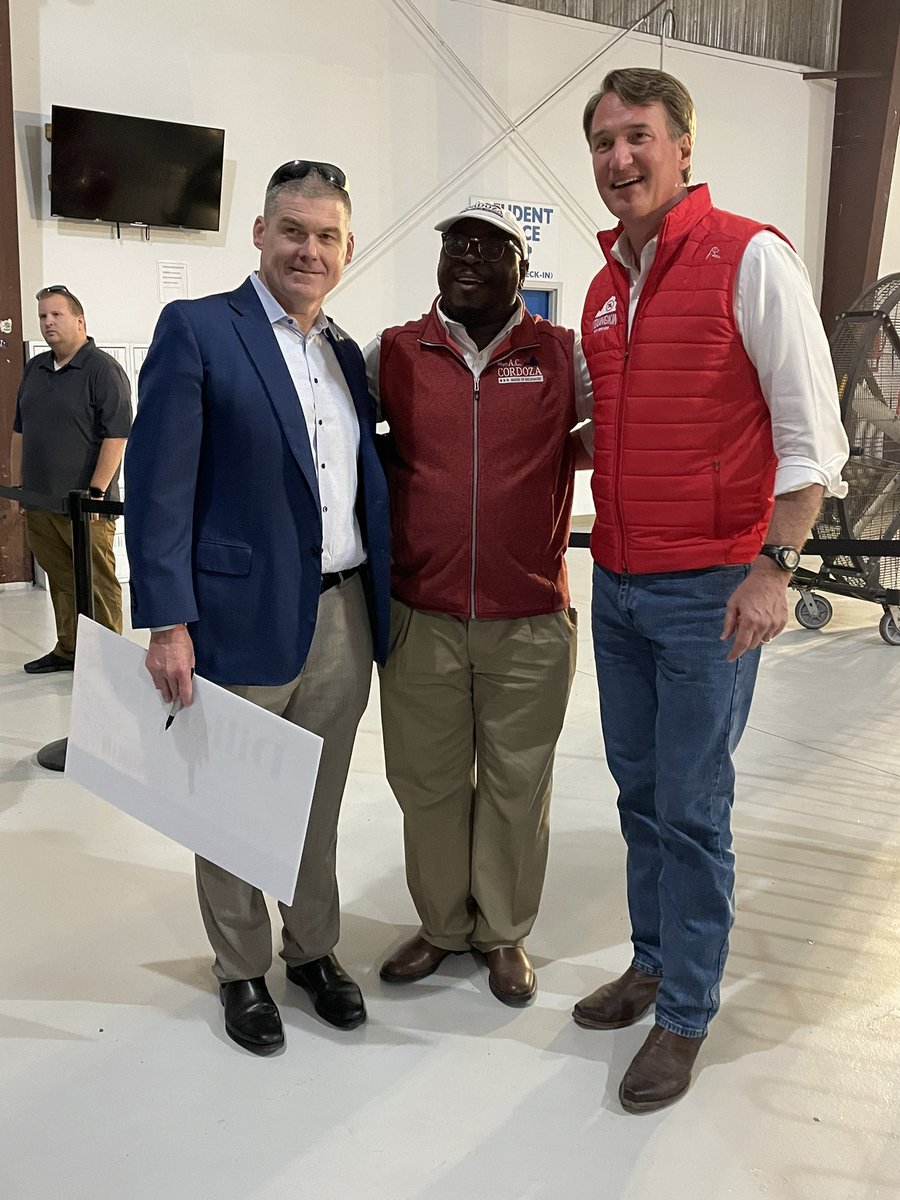MikeDillenderVA's tweet photo. The momentum at tonight’s rally was palpable! Suffolk is ready to elect common sense candidates who will get to work for them in Richmond. Don’t forget to cast your ballot on Tuesday! https://t.co/Qs2NF8Ac0X
