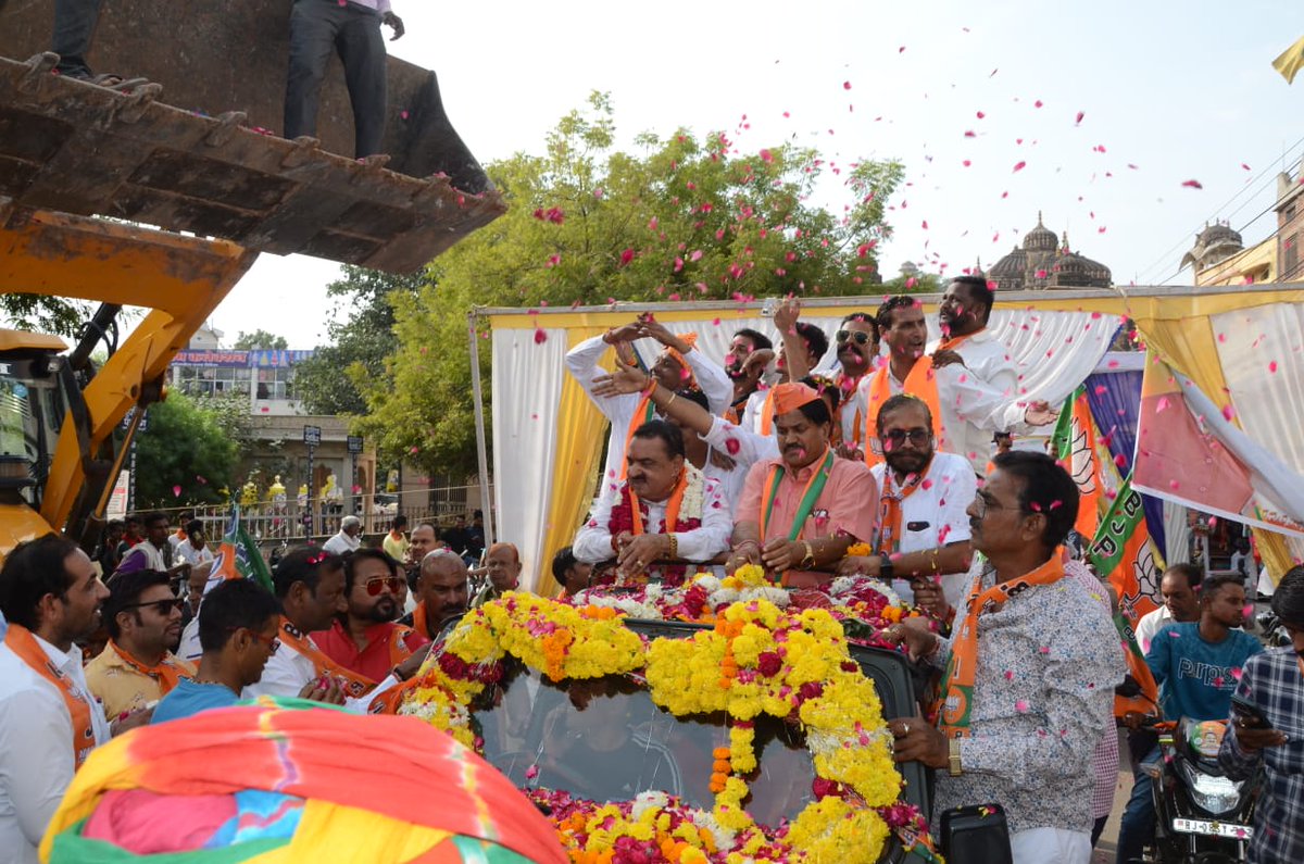 Ashok Dogra tweet media