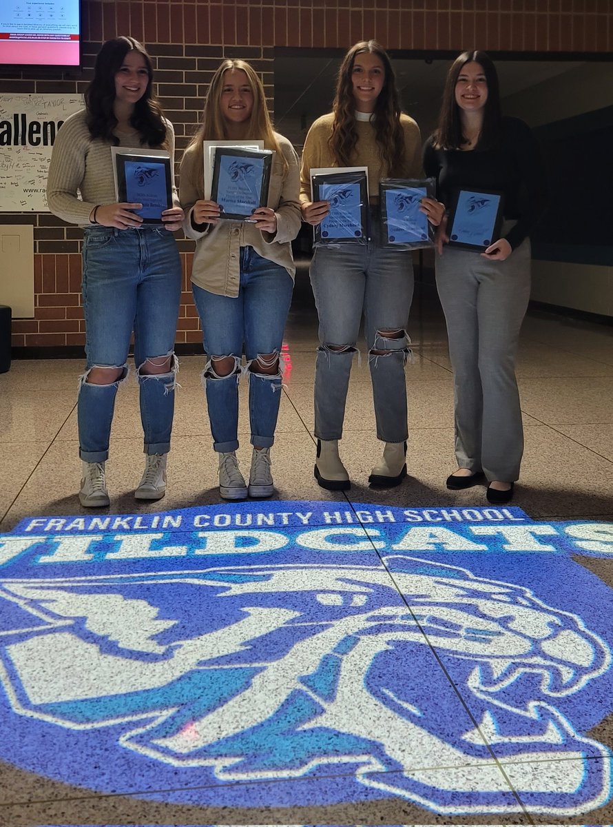 JillAMergenthal's tweet photo. 2023 Vball Banquet. Varsity team lettered with patches. 3 seniors-Academic All-State.  Kensee-Academic All-Conference.  MacKenzie-Most Improved. Marisa-Defensive Player. Cydney-Offensive Player, MVP, EIAC MVP and nominated for 3A/4A South All-Star tryouts. Chloe-Wildcat Award https://t.co/48IXKDirpZ
