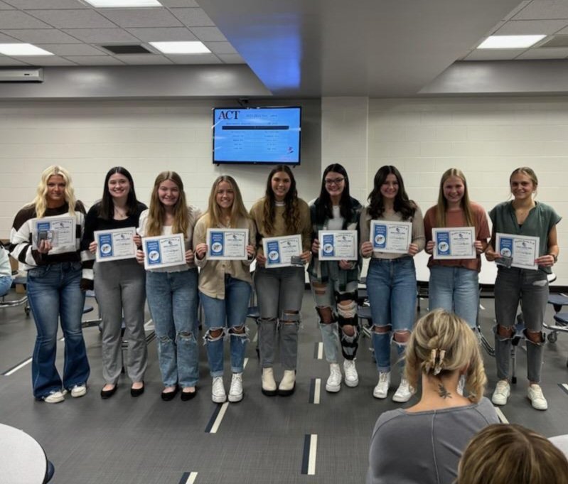 JillAMergenthal's tweet photo. 2023 Vball Banquet. Varsity team lettered with patches. 3 seniors-Academic All-State.  Kensee-Academic All-Conference.  MacKenzie-Most Improved. Marisa-Defensive Player. Cydney-Offensive Player, MVP, EIAC MVP and nominated for 3A/4A South All-Star tryouts. Chloe-Wildcat Award https://t.co/48IXKDirpZ