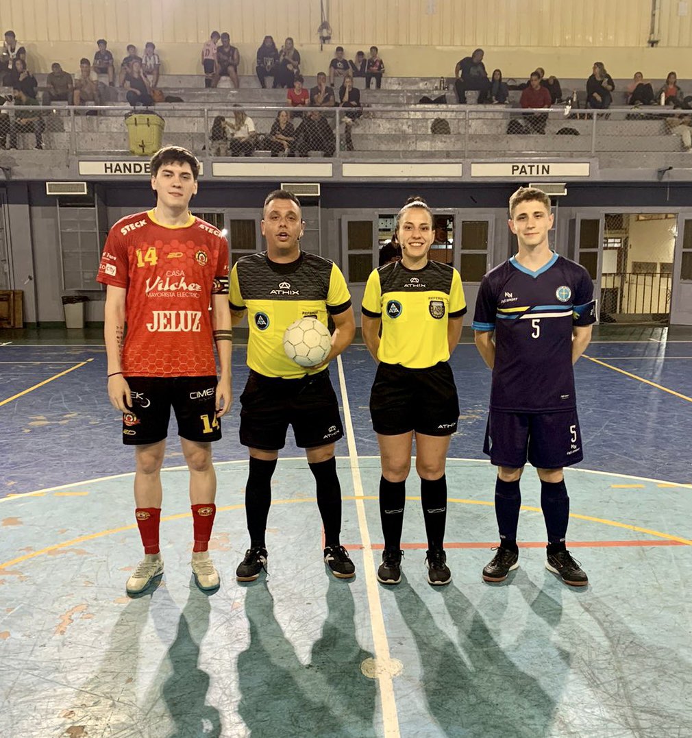 CI DE CO Futsal tweet media