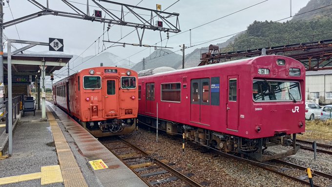 「雲 電車」のTwitter画像/イラスト(新着)