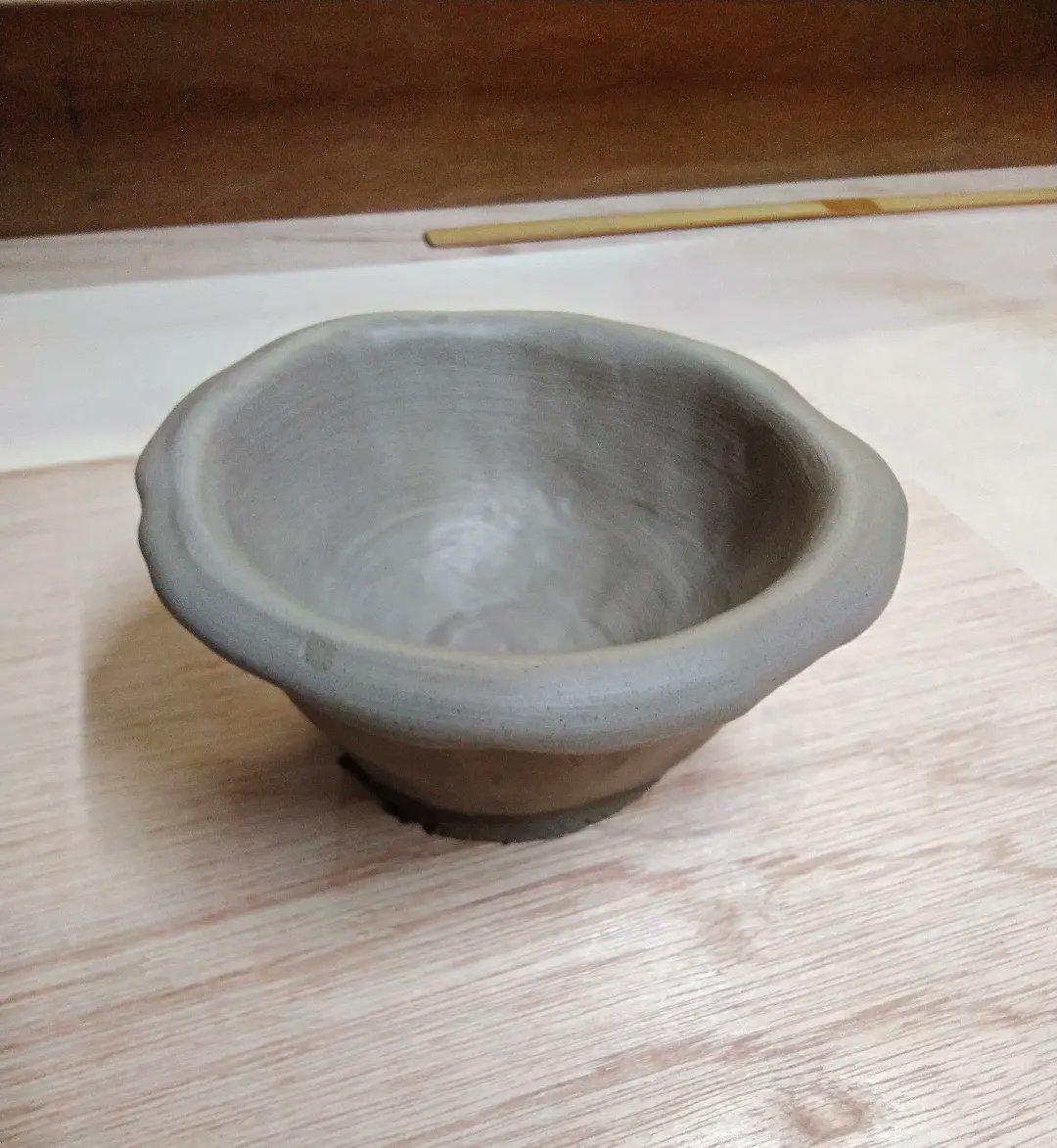 iloveyoume2cafe's tweet image. きのうは体験陶芸ご参加ありがとうございました🙇

#体験陶芸#さがみ野#海老名市#pottery#ceramics#clay#clayart#potter’swheel #ceramicworkshop#art#お皿#湯飲み#コップ#cup#本日は定休日#陶芸工房#ろくろ#手ろくろ#電動ろくろ#体験陶芸できるカフェ#陶芸教室のあるカフェ#個人指導で陶芸#楽しく陶芸