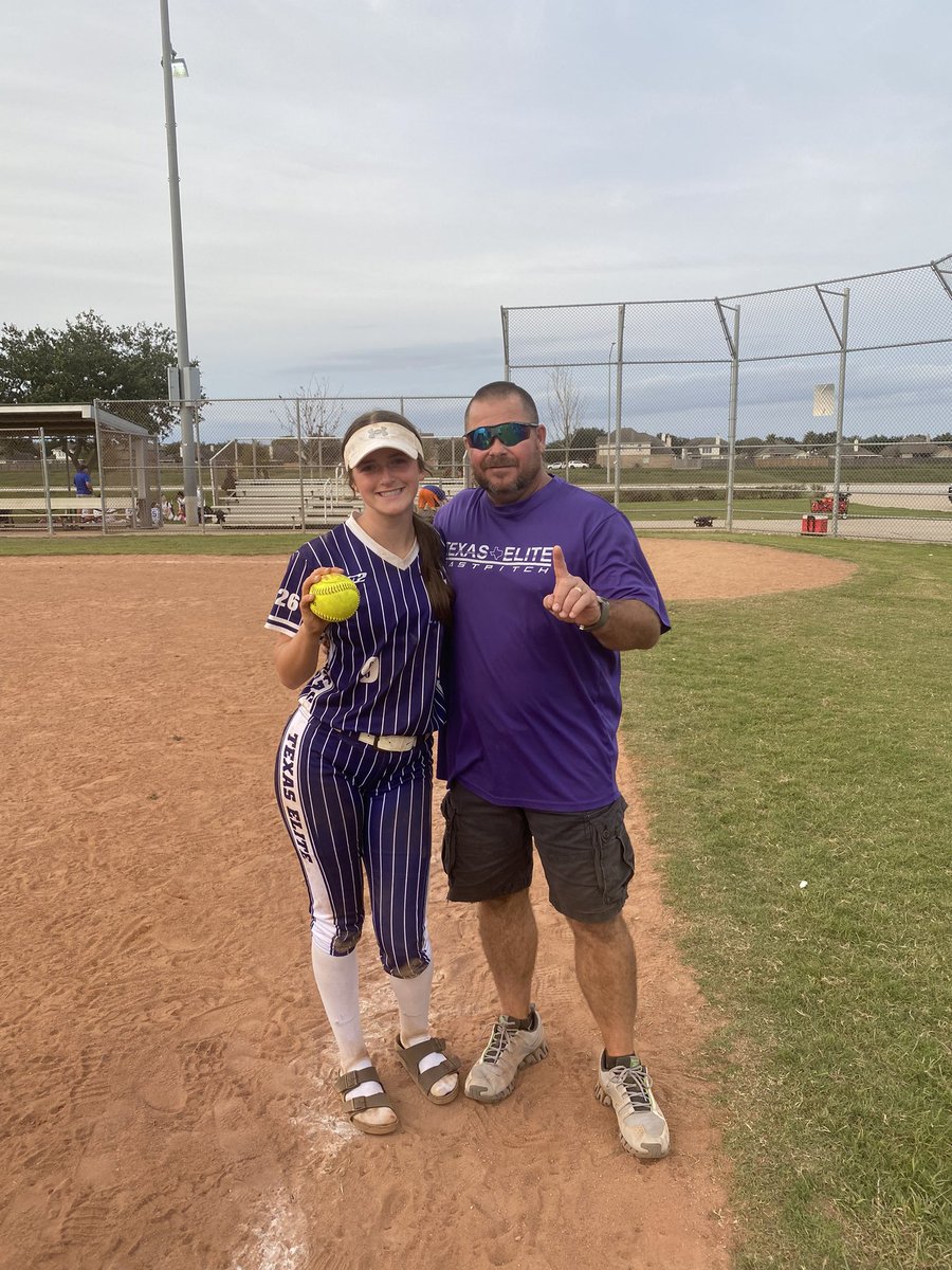 cadibodnar9's tweet photo. Proud my team, we had a successful weekend. I hit .625 and another 💣 https://t.co/6e9OPGNuZ3