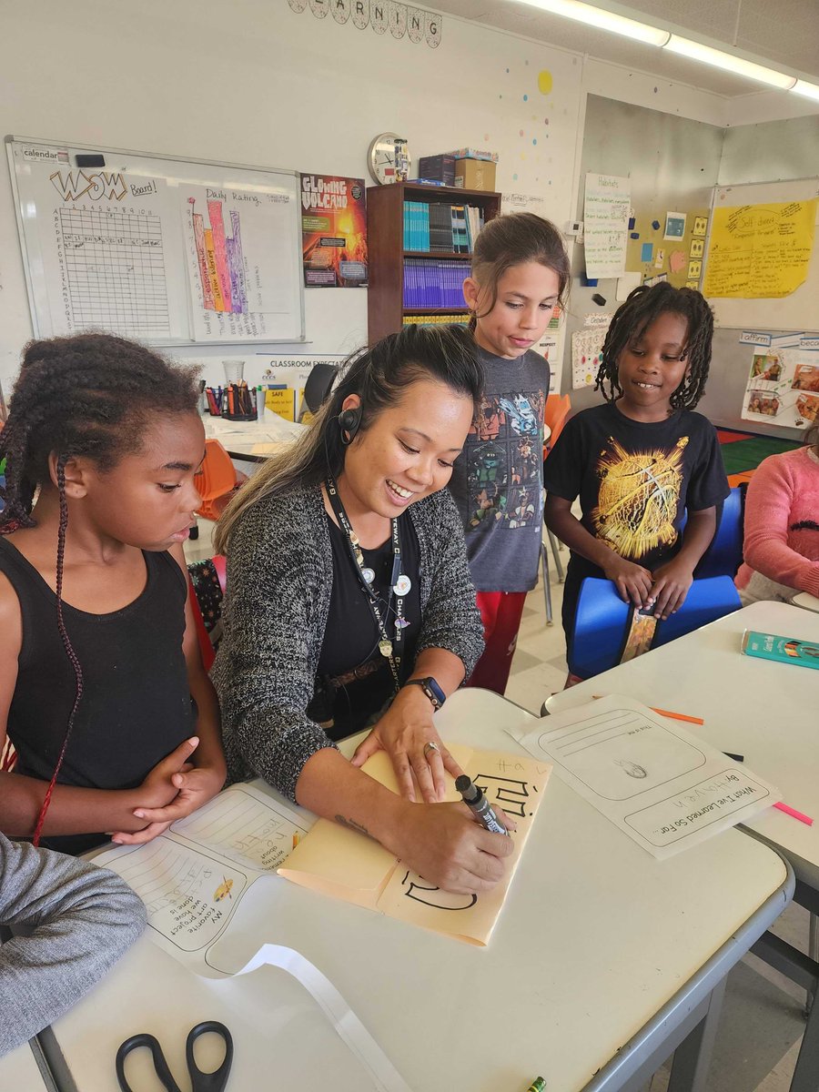 Angee Phraxayavong-Briones tweet media