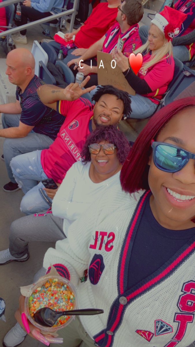 TyTorrence's tweet photo. We came all the way from the City Pavilion store to cheer our boys on @stlCITYsc 

We ❤️ CITY and we are standing behind them! #AllForCITY  Great season guys! We are proud! https://t.co/LwL8YAT4t8