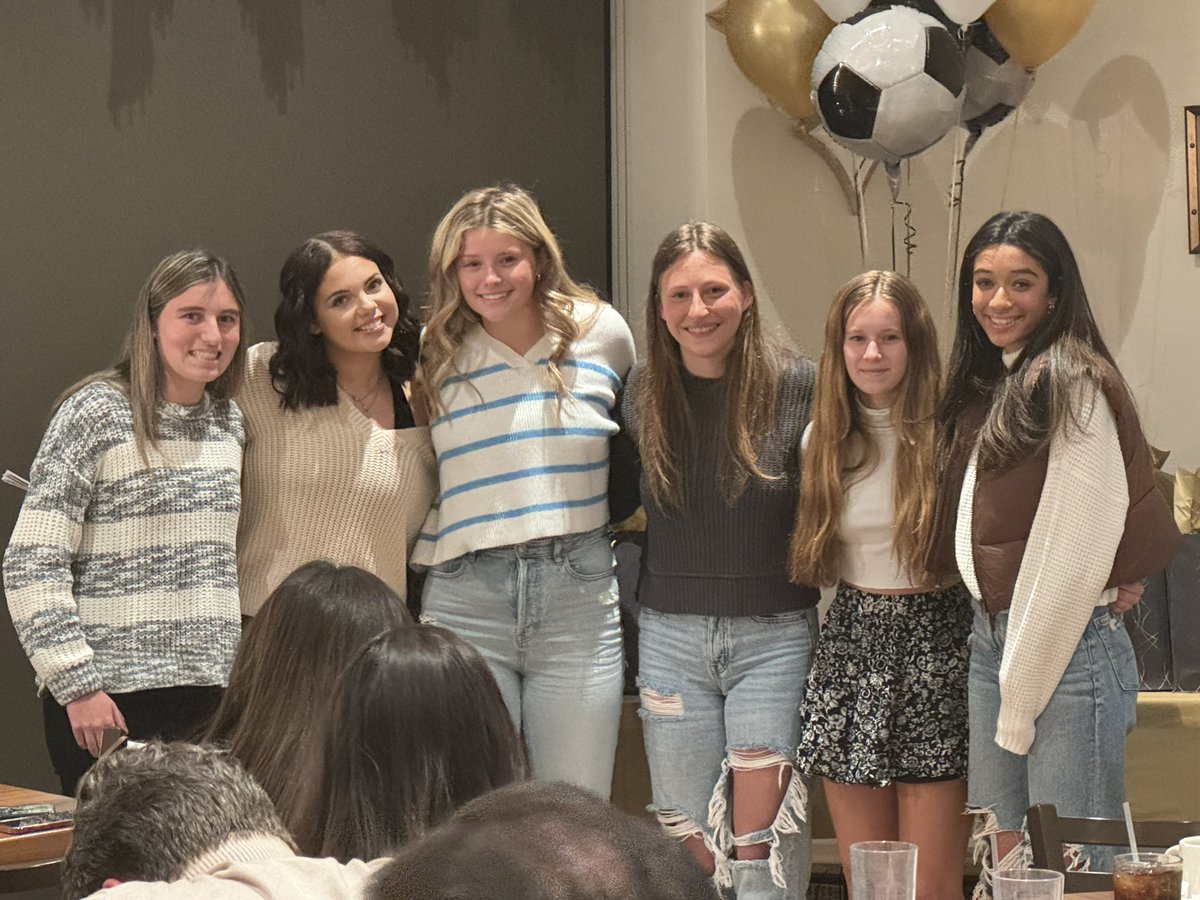 Can’t say enough about this amazing senior class! 4 straight playoff appearances, best record in 20 years, and so many amazing memories along the way! All of you made your mark on the Lady Golden Eagles! Thank you for 4 great years!

#KOSoccer🦅 #KOProud #Classof2024