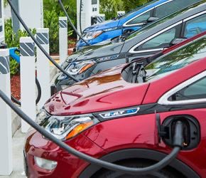 Leasing social à 100€ par mois!
<a href="/BNPP_PF/">BNP Paribas 𝙋𝙚𝙧𝙨𝙤𝙣𝙖𝙡 𝙁𝙞𝙣𝙖𝙣𝙘𝙚</a>  contribue aux travaux pour définir le contenu du dispositif qui permettra d’accompagner les ménages modestes  vers une mobilité propre.