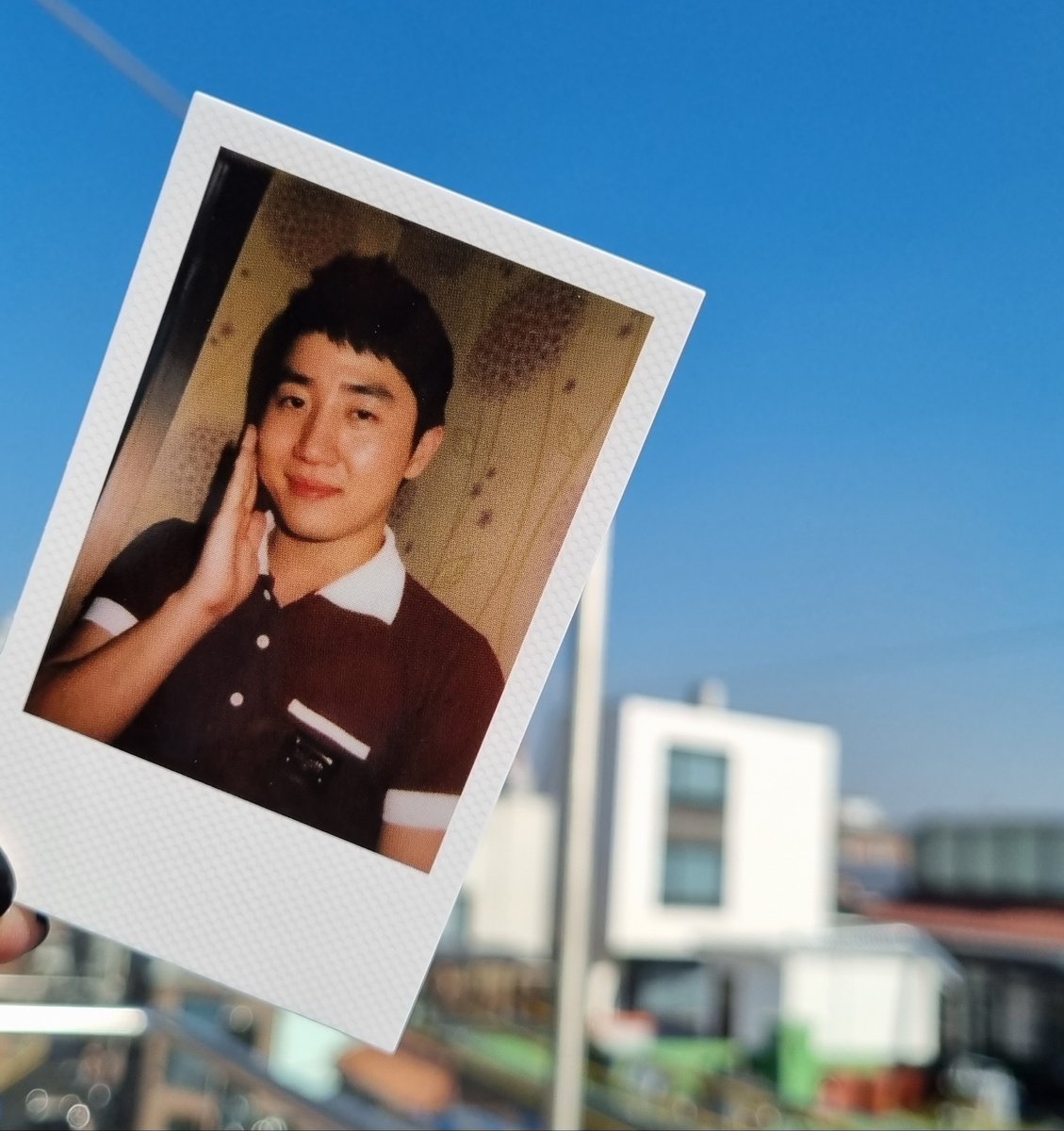 The Risk Taker입니다
오늘 케이크 특전 발송을 마쳤습니다 케이크 특전은 모두 실제 폴라로이드 사진을 스캔하여 미니폴라로이드로 만들어 선물로 드렸던 것이었는데 혹시 눈치 채셨나요? 모두에게 좋은 선물이 되셨길 바랍니다 감사합니다 :)