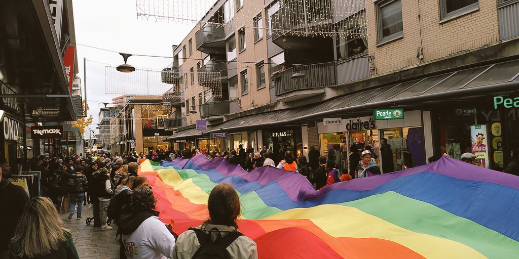 Gisteren bij een mooie  winterpride geweest. Nu moeten we nog zorgen dat het met de acceptatie van LHBTIQA+ weer wat beter gaat in Nederland