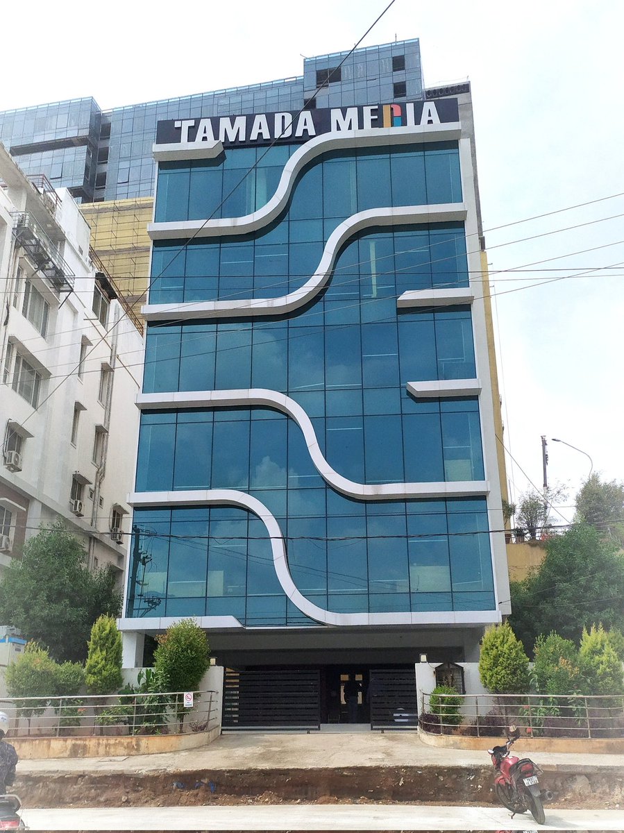 After Long Time Meeting in Tamada Media 🤗

#tamadamedia #tollywood