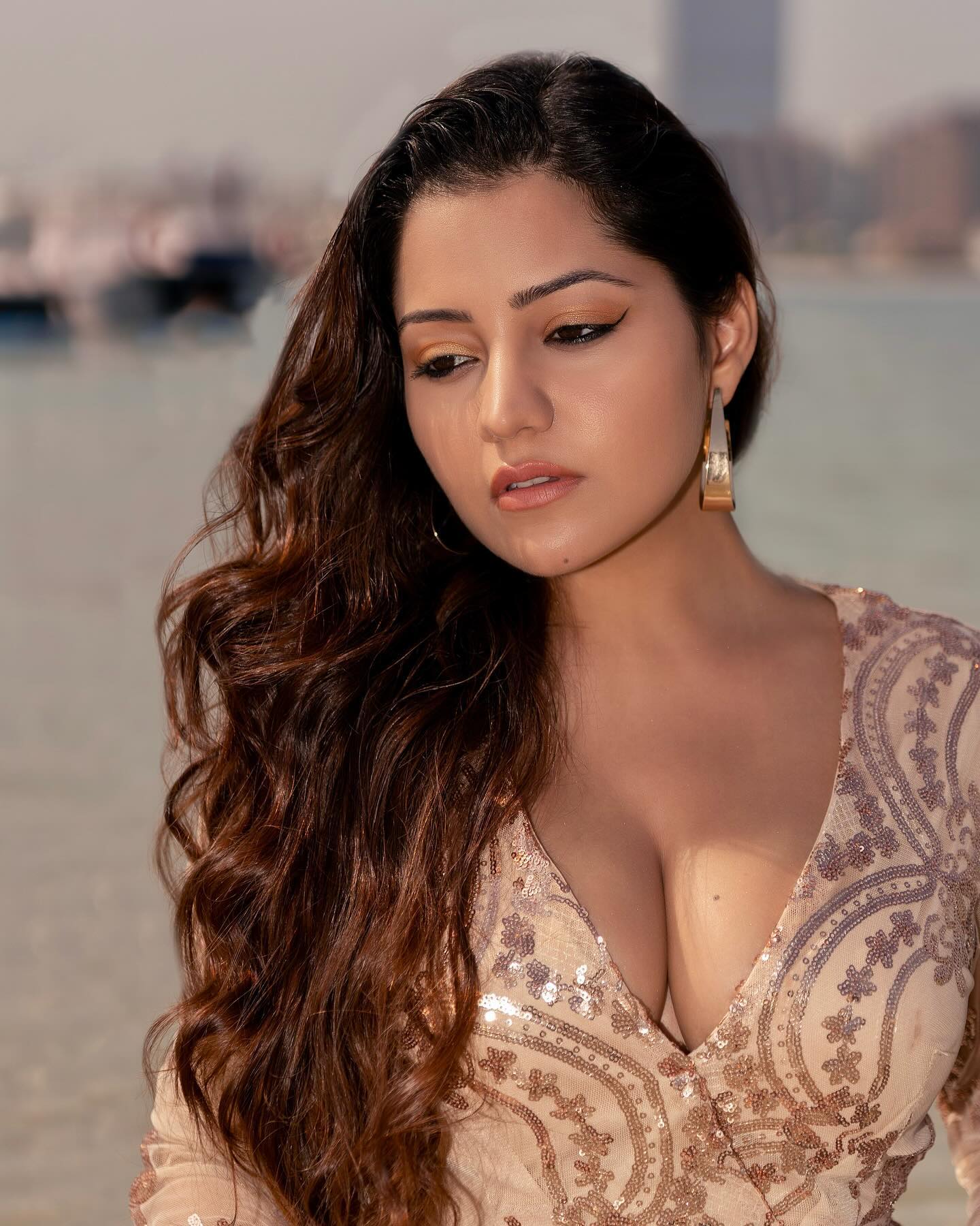 F-O8DFrWwAAeoP_?format=jpg&name=large