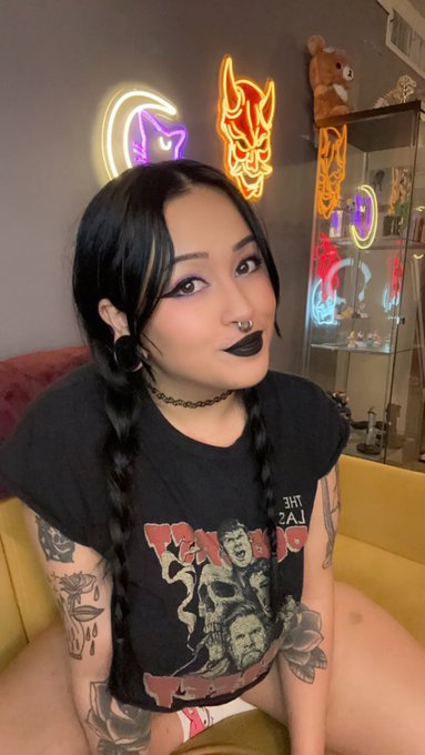 #nsfw_twt #nsfw_acc #LewdRP https://t.co/xTJDNu1mfg<a href="/tag/nsfw_twt"class="tags">#nsfw_twt</a><a href="/tag/nsfw_acc"class="tags">#nsfw_acc</a><a href="/tag/lewdrp"class="tags">#LewdRP</a>