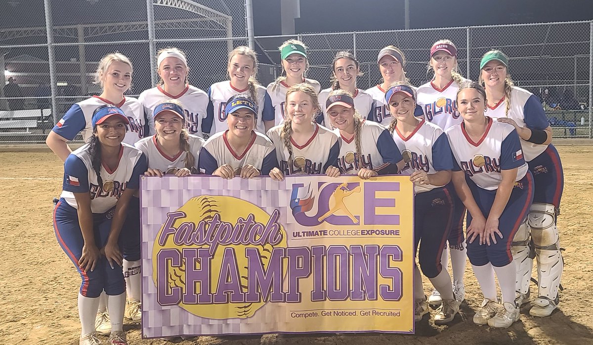 18UTXGloryRWB's tweet photo. So proud of our team this weekend!! They really put in the work and it paid off!! 18U Champs 🏆  @UCE_Sports Battle of DFW Exposure Showcase! @TexasGlory @NCAASoftball #softball #commited #workhard #uncommitted #goals https://t.co/m8EjL25Ebf