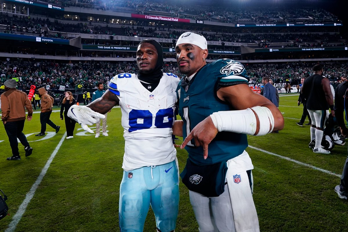 CeeDee Lamb and Jalen Hurts, former teammates at Oklahoma, hit the horns down after the game.

📸 Chris Szagola/AP