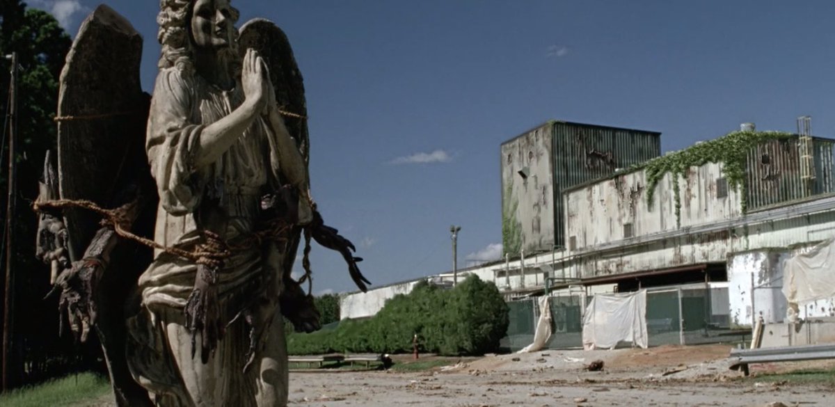 TWalkingDWorld's tweet photo. Episode 703 of #TWD //// Episode 809 of #FearTWD https://t.co/dhNnmKZLOQ